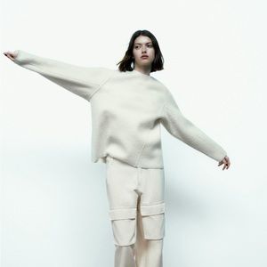 Zara NWT oversized boucle sweatshirt/sweater M